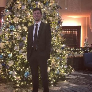 Meet your Posher, Nicholas